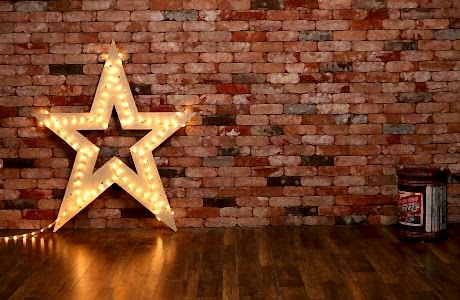 Фотостудия с белой циклорамой