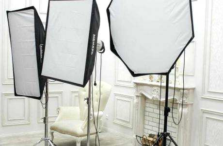 Фотостудия с белой циклорамой