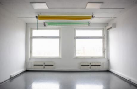 Фотостудия с белой циклорамой