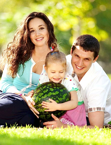 Фото семья на пикнике