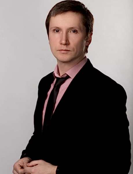 Бизнес фото руководителя в студии